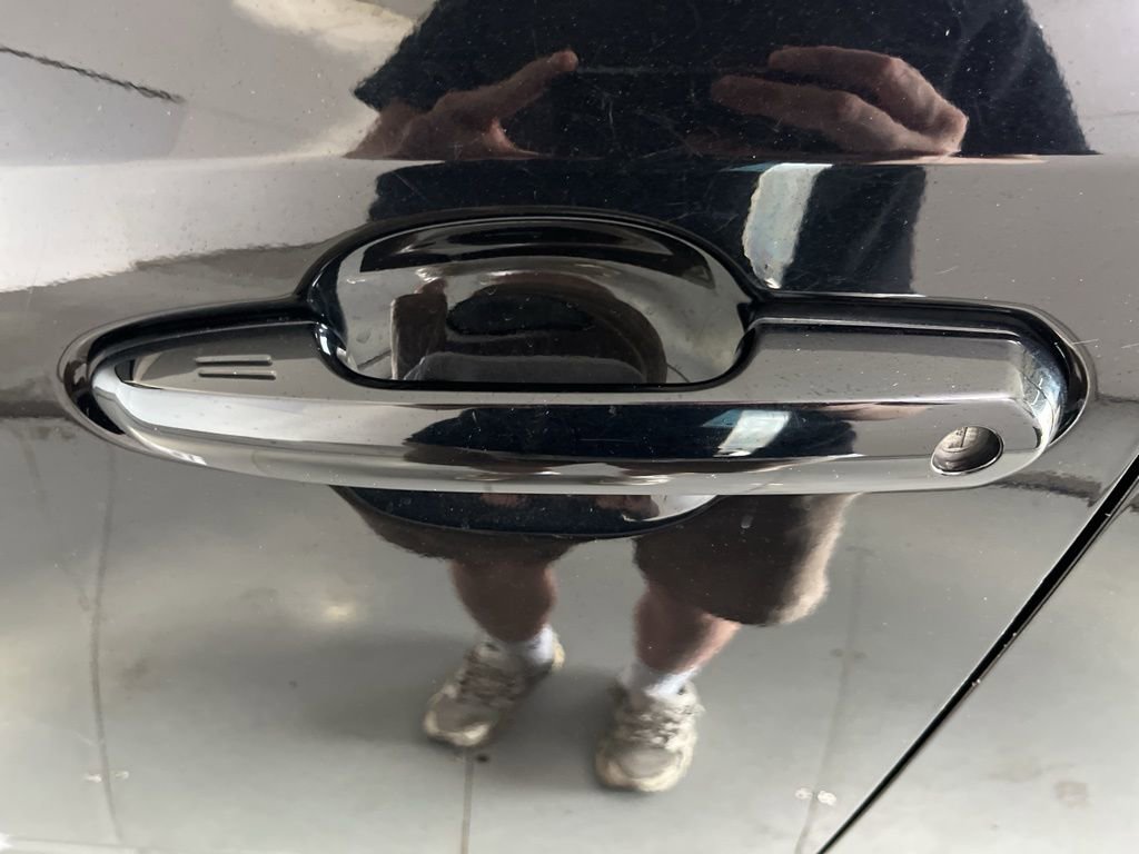 Used 2021 Toyota RAV4 XLE image 40