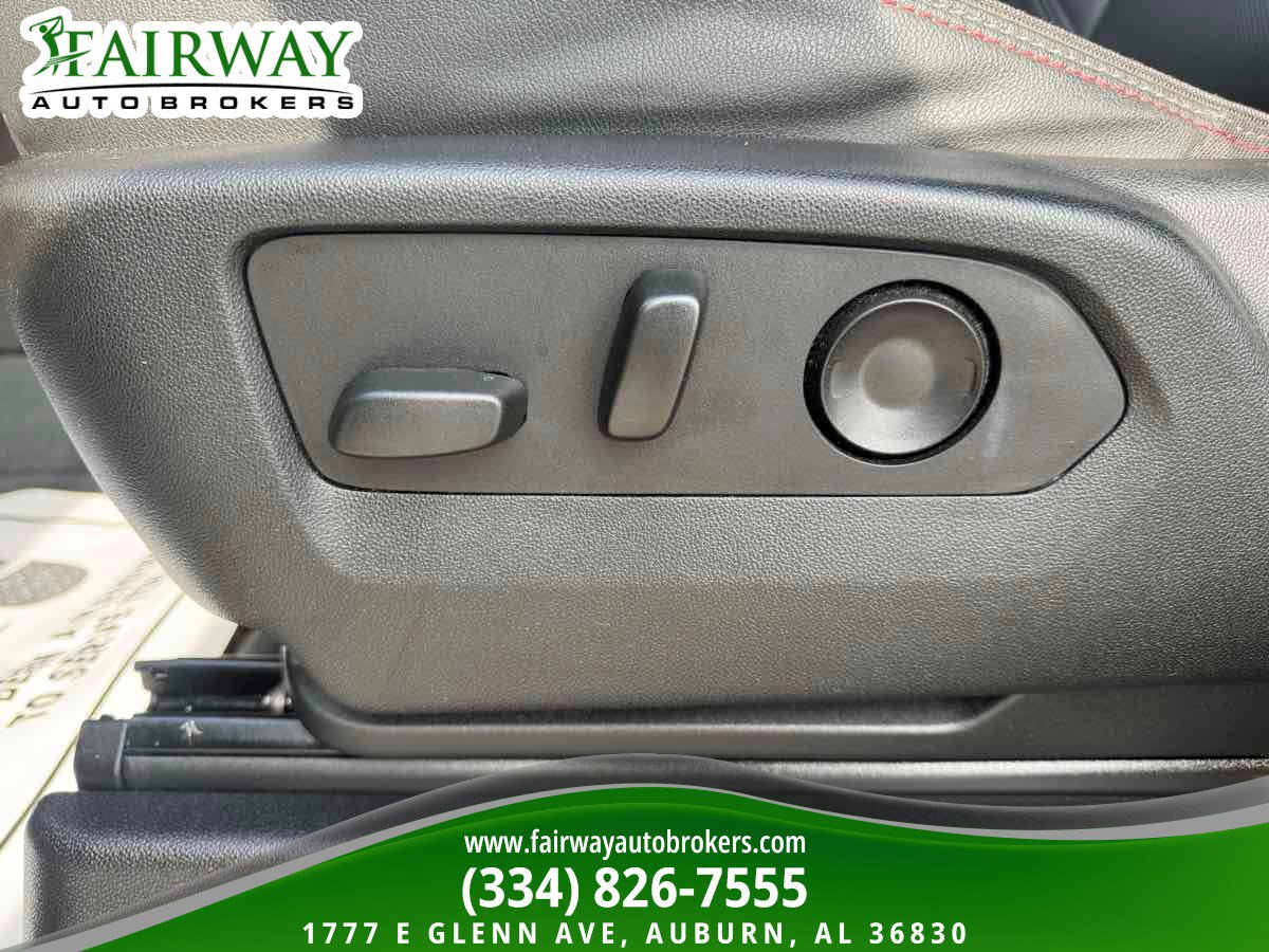 Used 2021 Chevrolet Tahoe RST w/ Luxury Package image 17