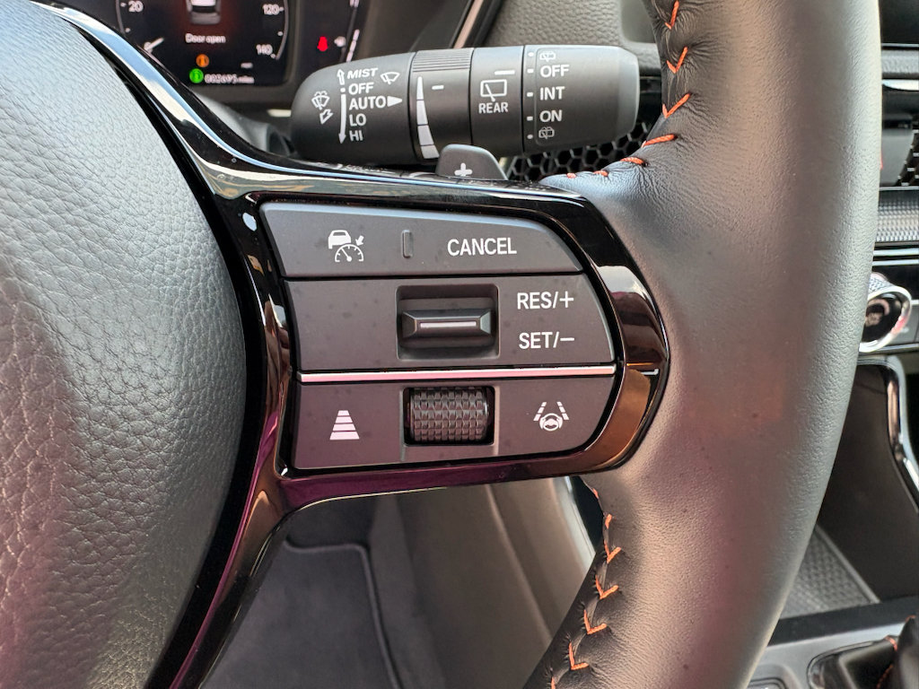 Certified 2026 Honda CR-V Sport Touring image 15