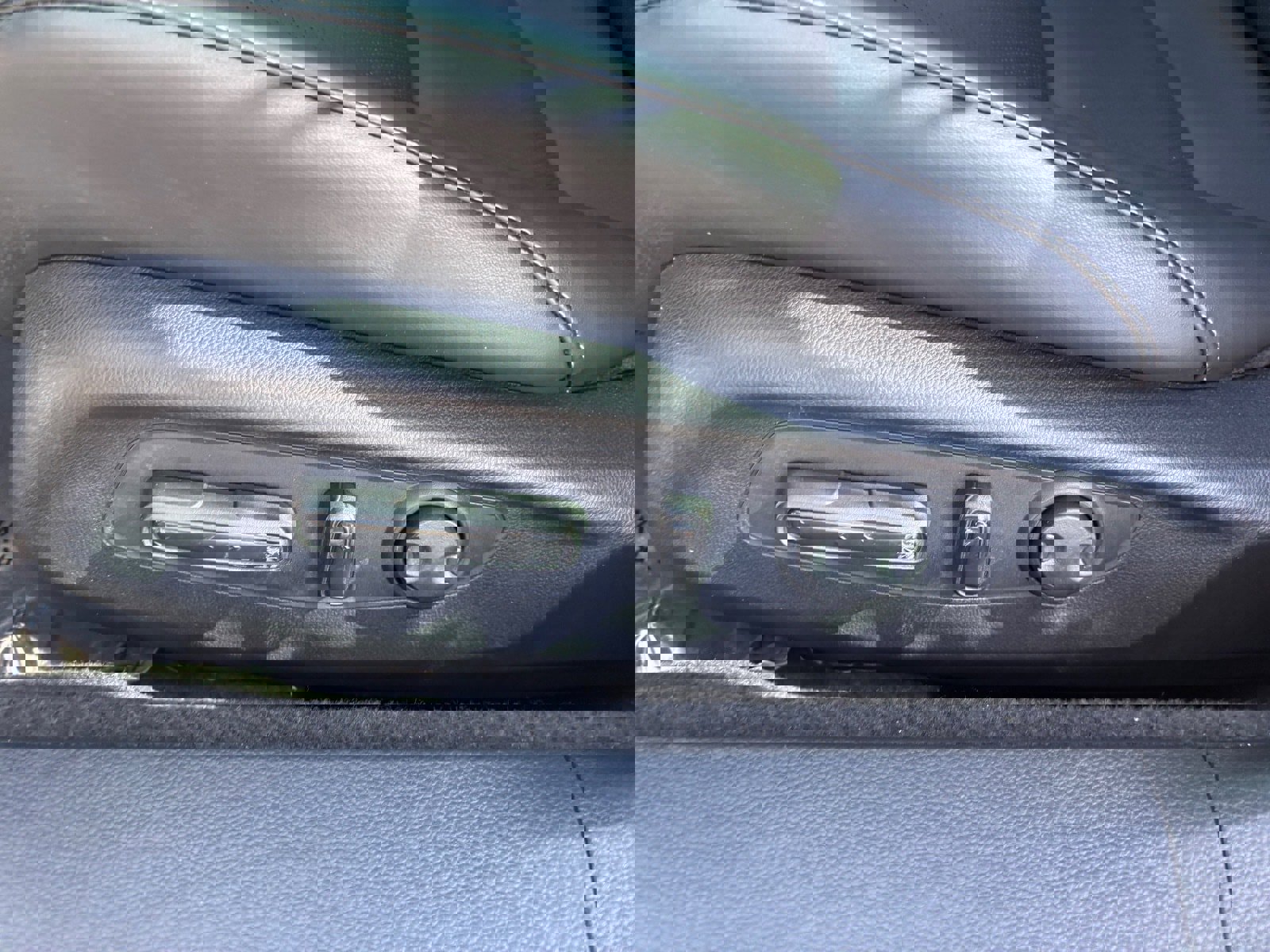 Used 2023 Honda Accord Touring image 33