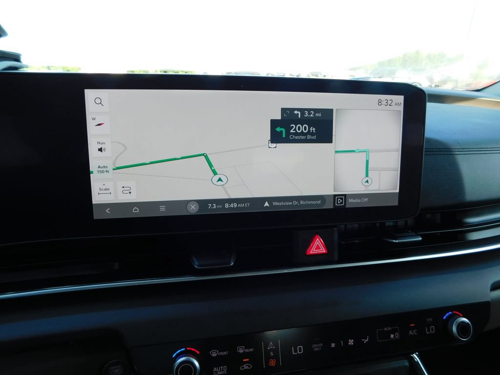 Used 2025 Kia Carnival EX FWD image 44
