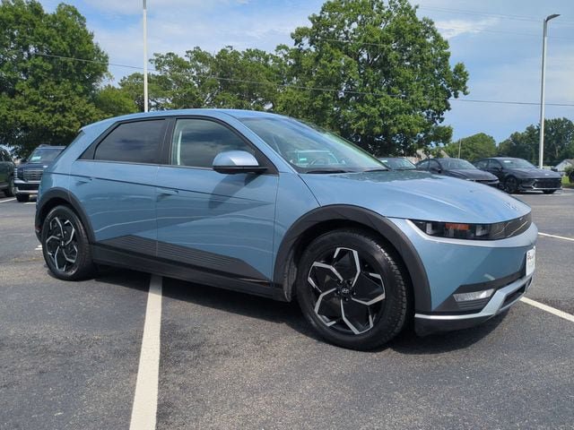 Used 2024 Hyundai Ioniq 5 SEL RWD image 2