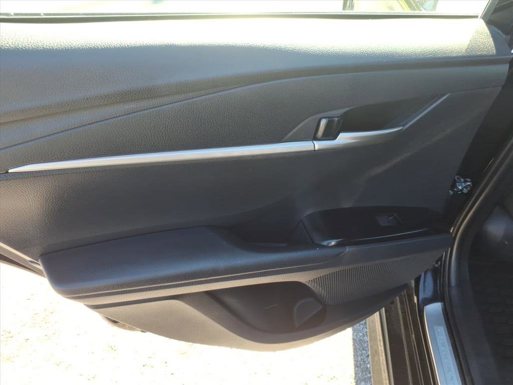 Certified 2025 Toyota Camry SE w/ Convenience Package FWD image 21