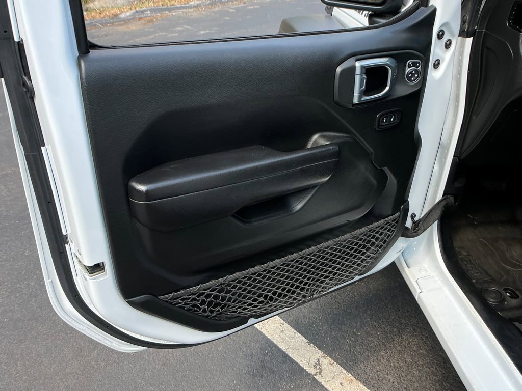 Used 2021 Jeep Wrangler Unlimited Sport image 33