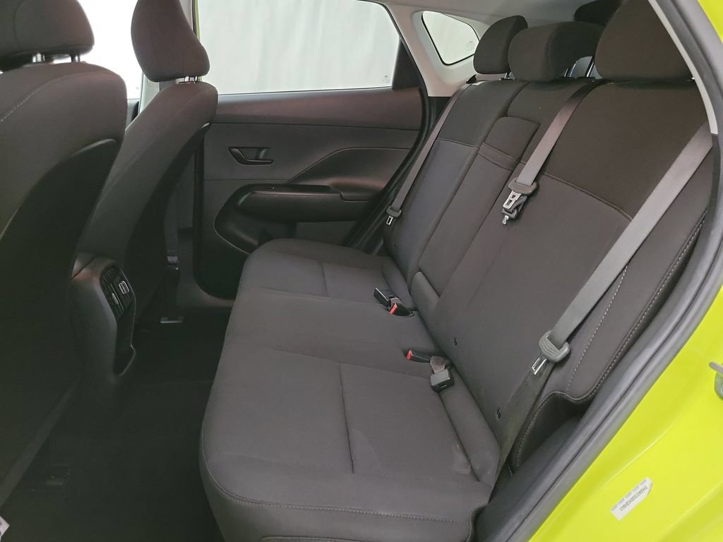 Used 2025 Hyundai Kona SEL FWD image 11