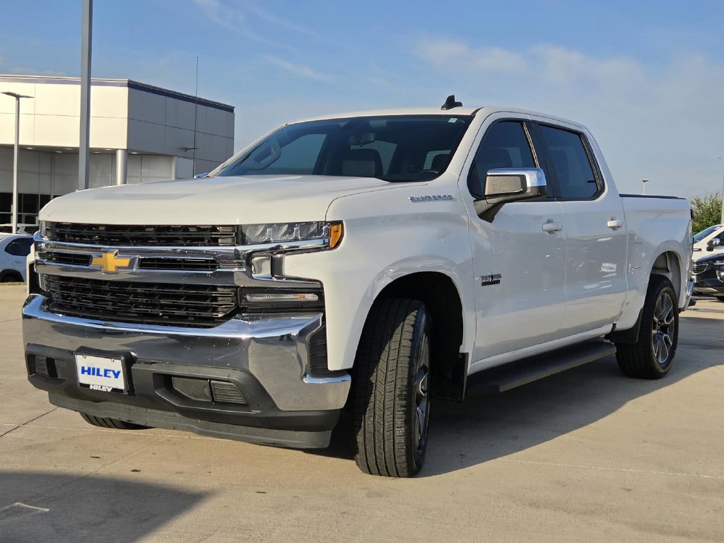 Used 2019 Chevrolet Silverado 1500 LT w/ Texas Edition RWD image 2