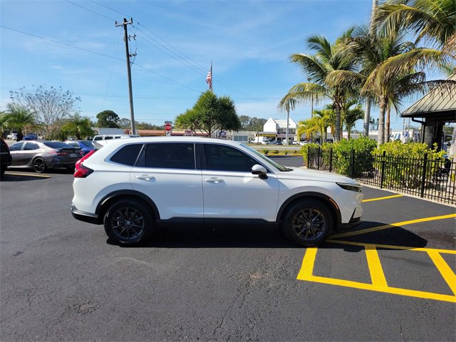 Used 2026 Honda CR-V EX-L image 6