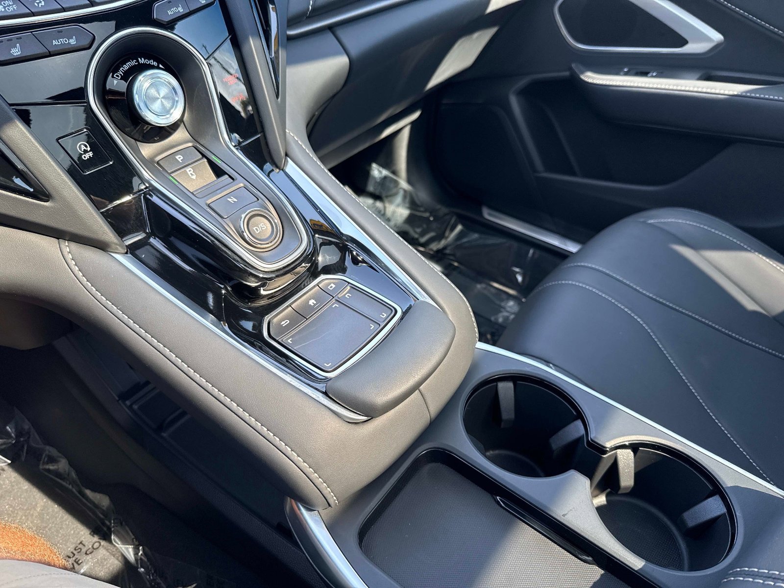 Certified 2025 Acura RDX SH-AWD image 23