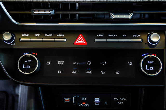Certified 2025 Hyundai Sonata SEL FWD image 18