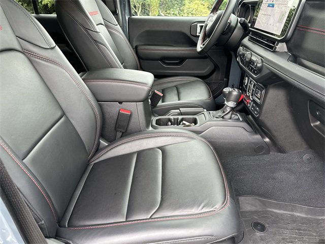 Used 2024 Jeep Wrangler Unlimited Rubicon image 12