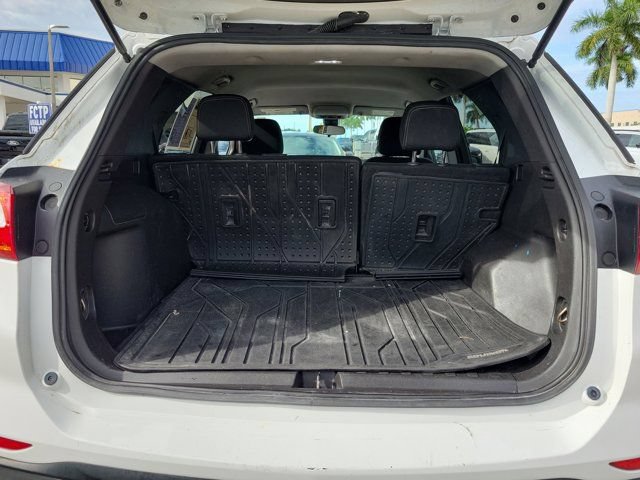 Used 2021 Chevrolet Equinox LS w/ LS Convenience Package FWD image 9