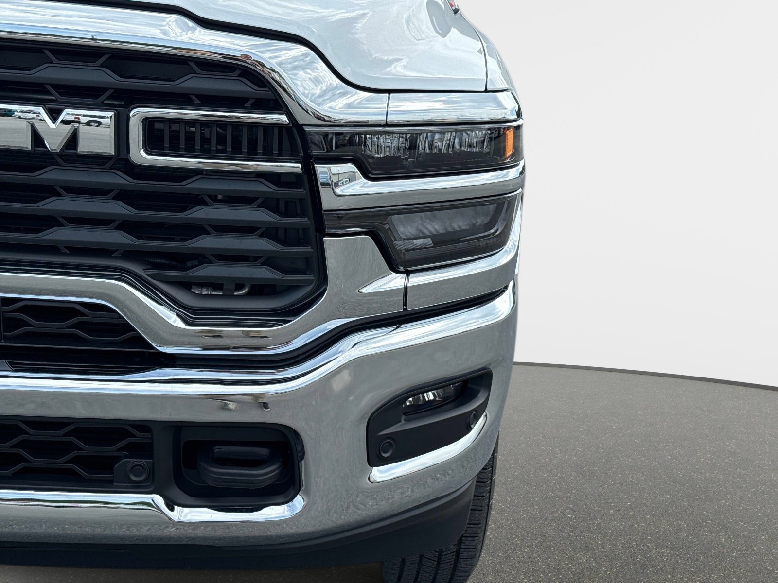 Certified 2025 RAM 2500 Tradesman AWD/4WD image 10