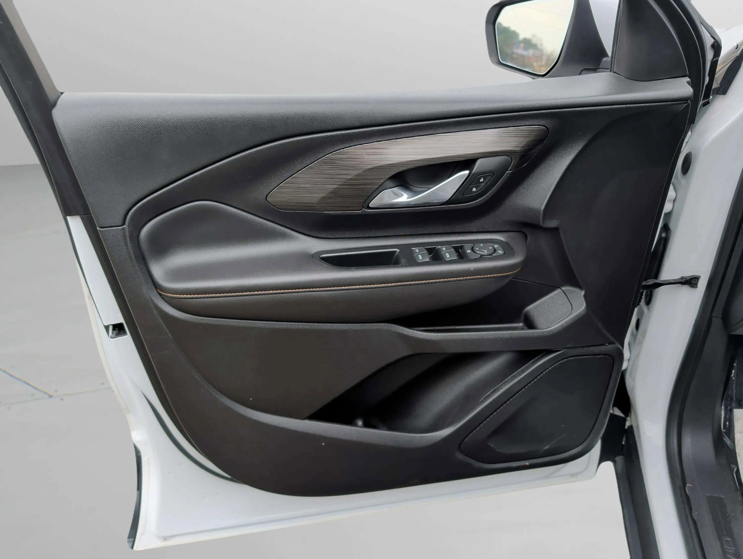 Used 2019 GMC Terrain SLT image 36