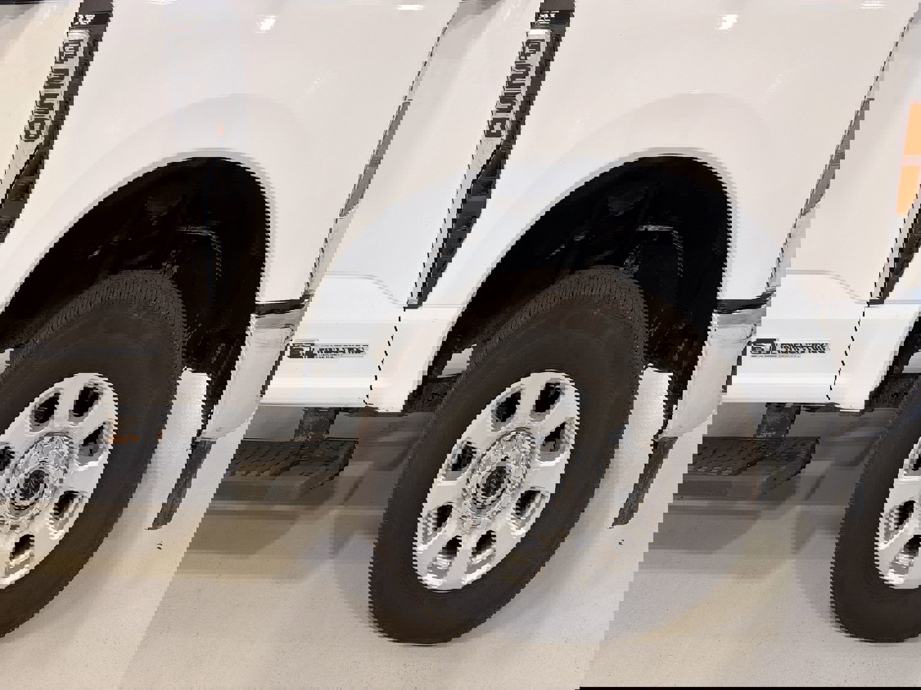 Used 2024 Ford F250 XLT w/ FX4 Off-Road Package image 28