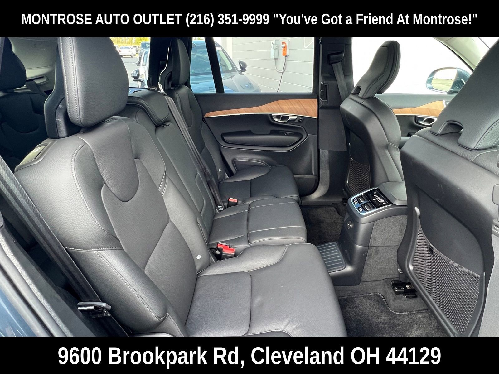 New 2025 Volvo XC90 T8 Plus w/ Protection Package Premier image 16