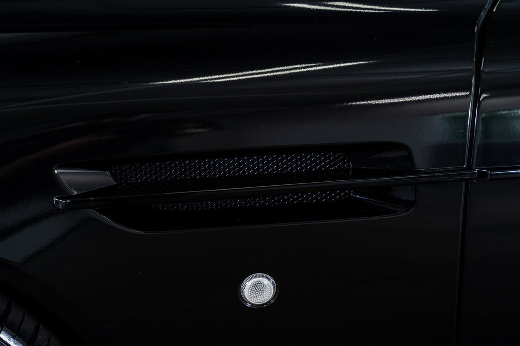 Used 2011 Aston Martin DB9 Coupe image 11