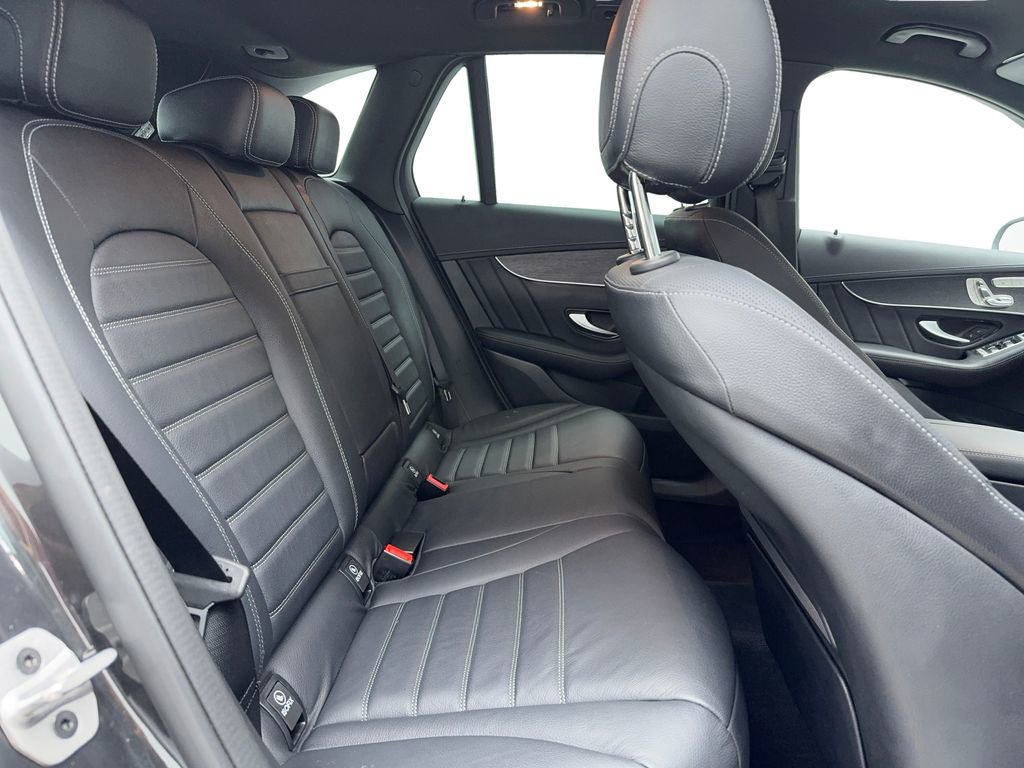 Used 2022 Mercedes-Benz GLC 43 AMG 4MATIC image 16