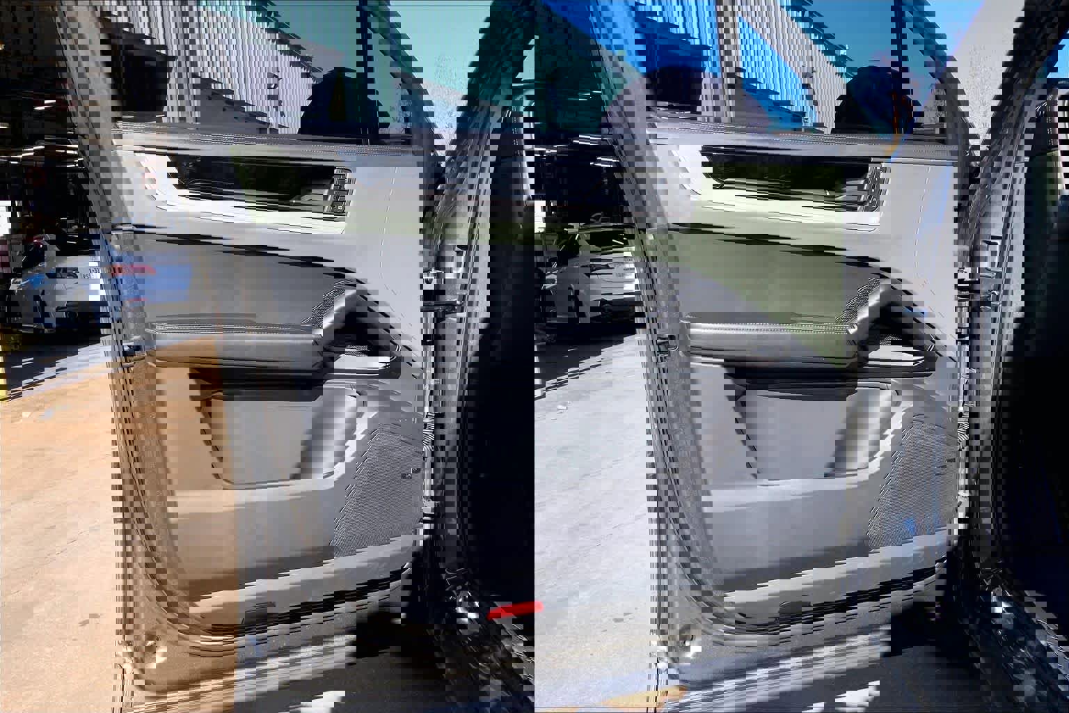 Used 2024 Porsche Cayenne S image 21