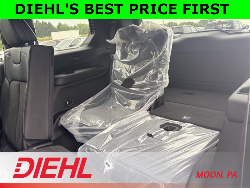 New 2025 Jeep Grand Cherokee L Altitude image 13