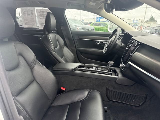 Used 2017 Volvo V90 T6 Cross Country image 13