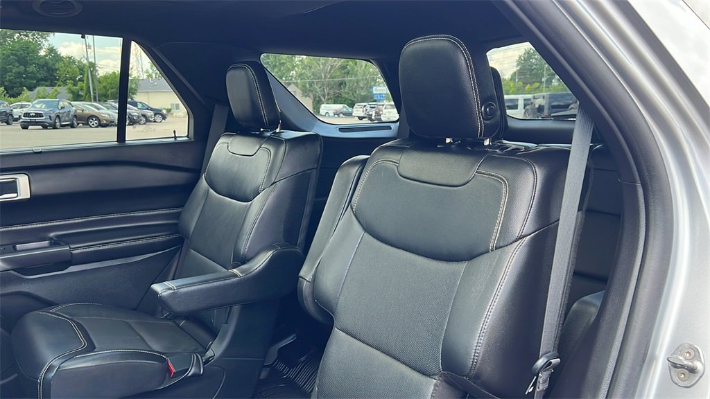Used 2020 Ford Explorer ST w/ ST Street Pack image 33