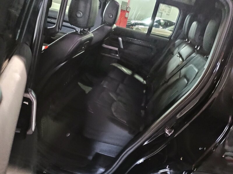 Used 2022 Land Rover Defender 110 X-Dynamic SE AWD/4WD image 29