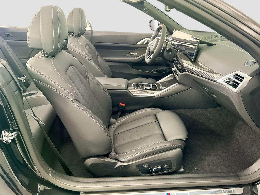 New 2027 BMW M440i Convertible RWD image 18