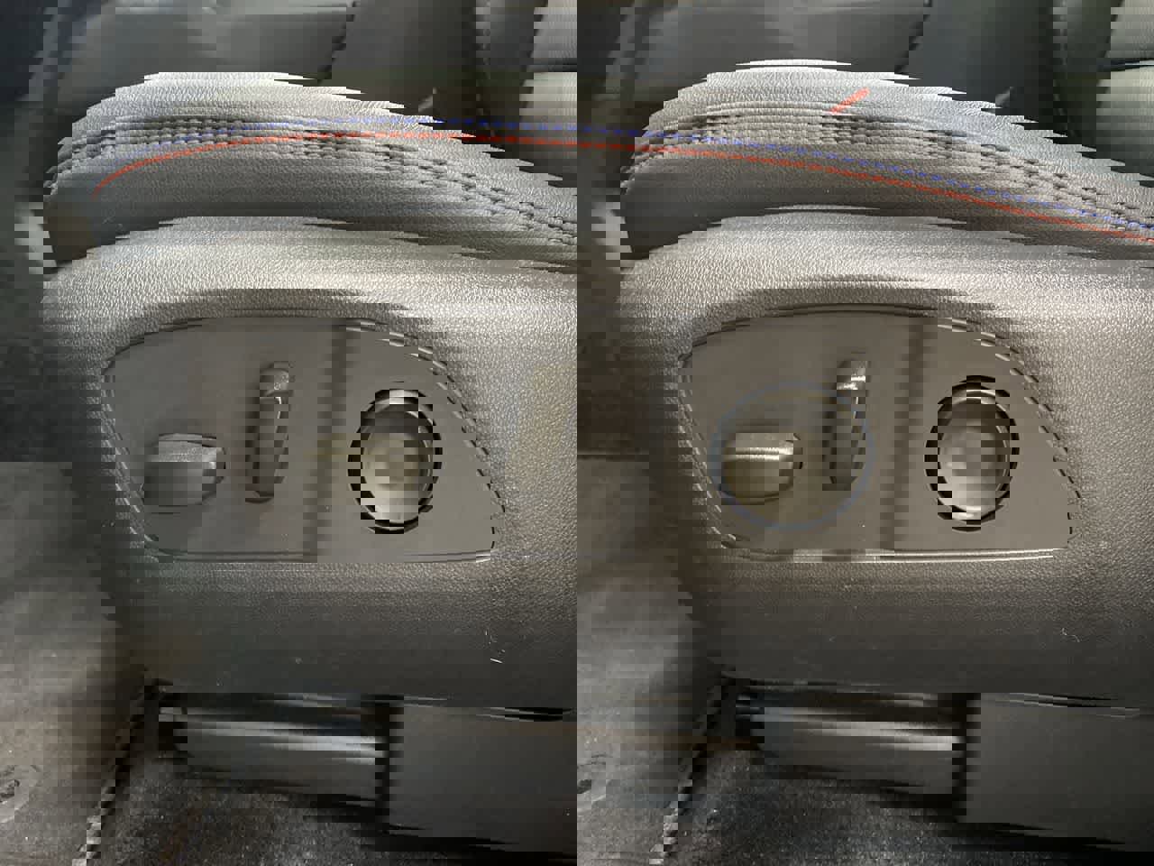 Used 2024 Chevrolet Equinox EV RS image 16