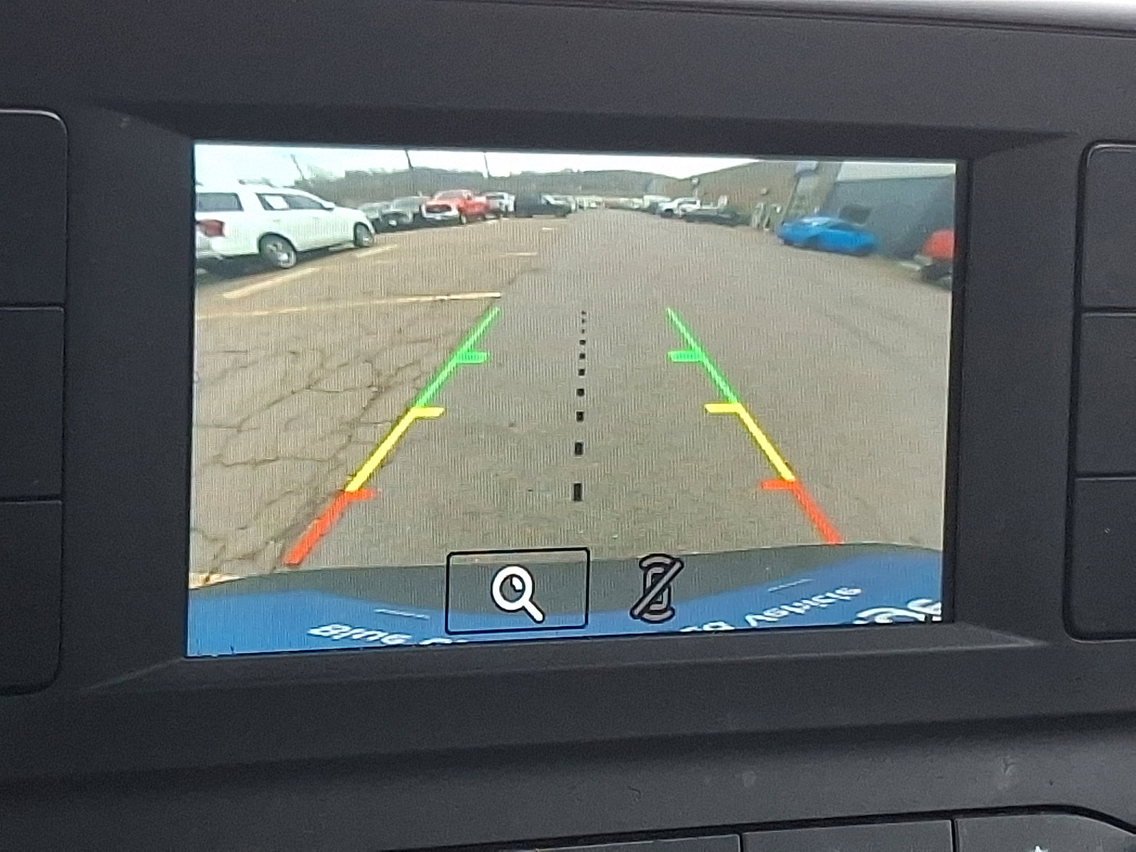 Certified 2018 Ford EcoSport S image 17