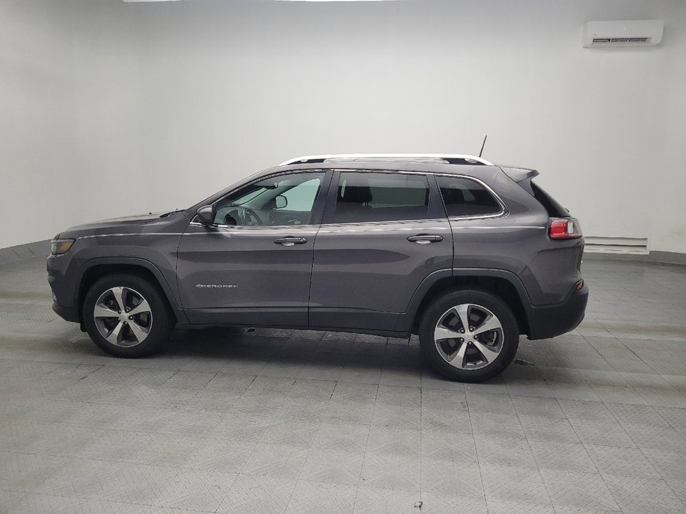 Used 2020 Jeep Cherokee Limited image 3