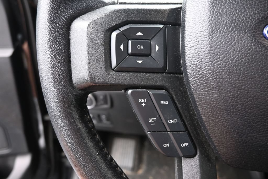 Used 2020 Ford F150 XLT w/ Equipment Group 302A Luxury AWD/4WD image 22