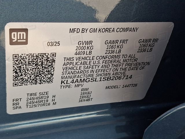 Used 2025 Buick Encore GX Avenir w/ Avenir Convenience Package AWD/4WD image 29
