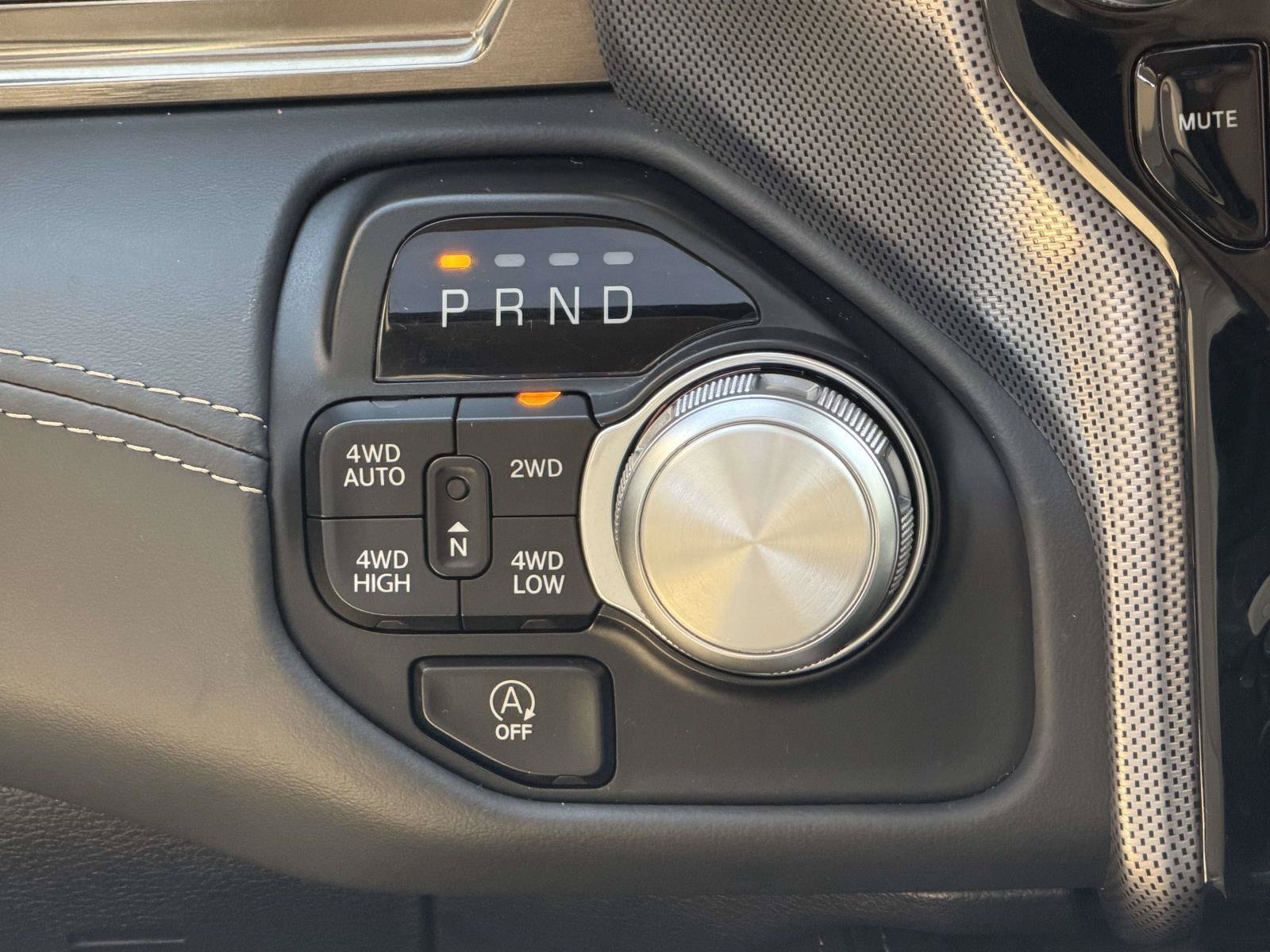 Used 2021 RAM 1500 Limited AWD/4WD image 15