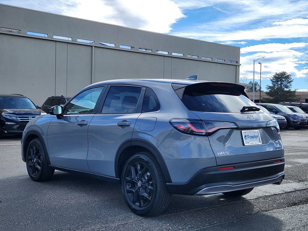 Certified 2025 Honda HR-V Sport image 5