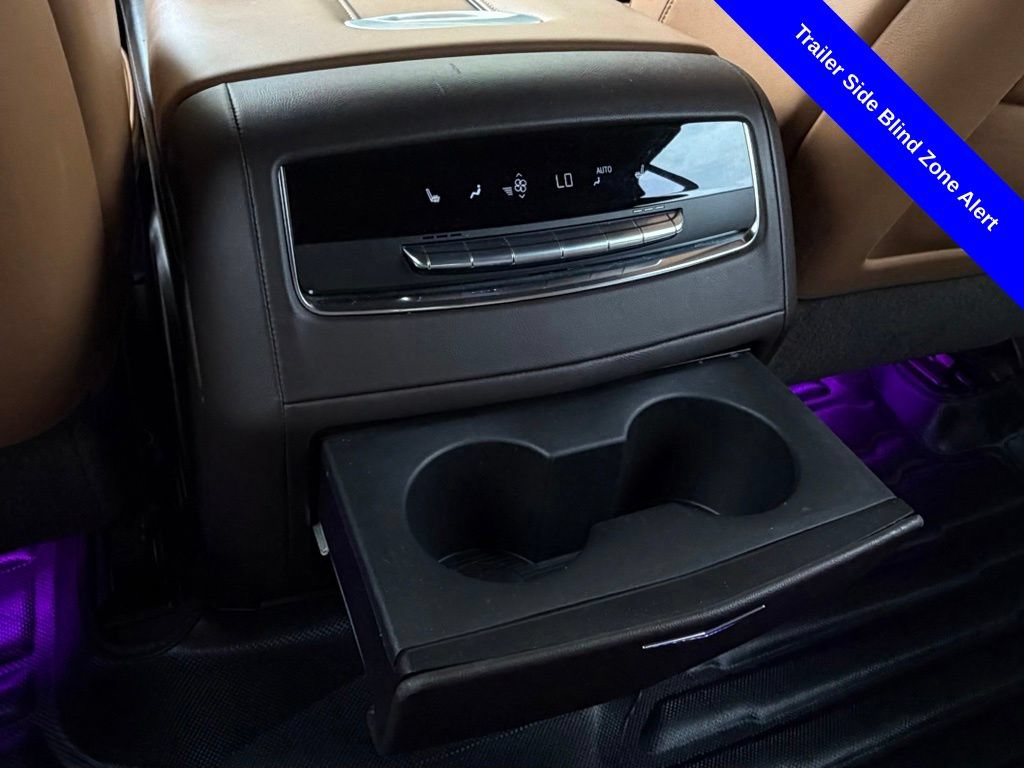 Used 2021 Cadillac Escalade ESV Sport AWD/4WD image 24