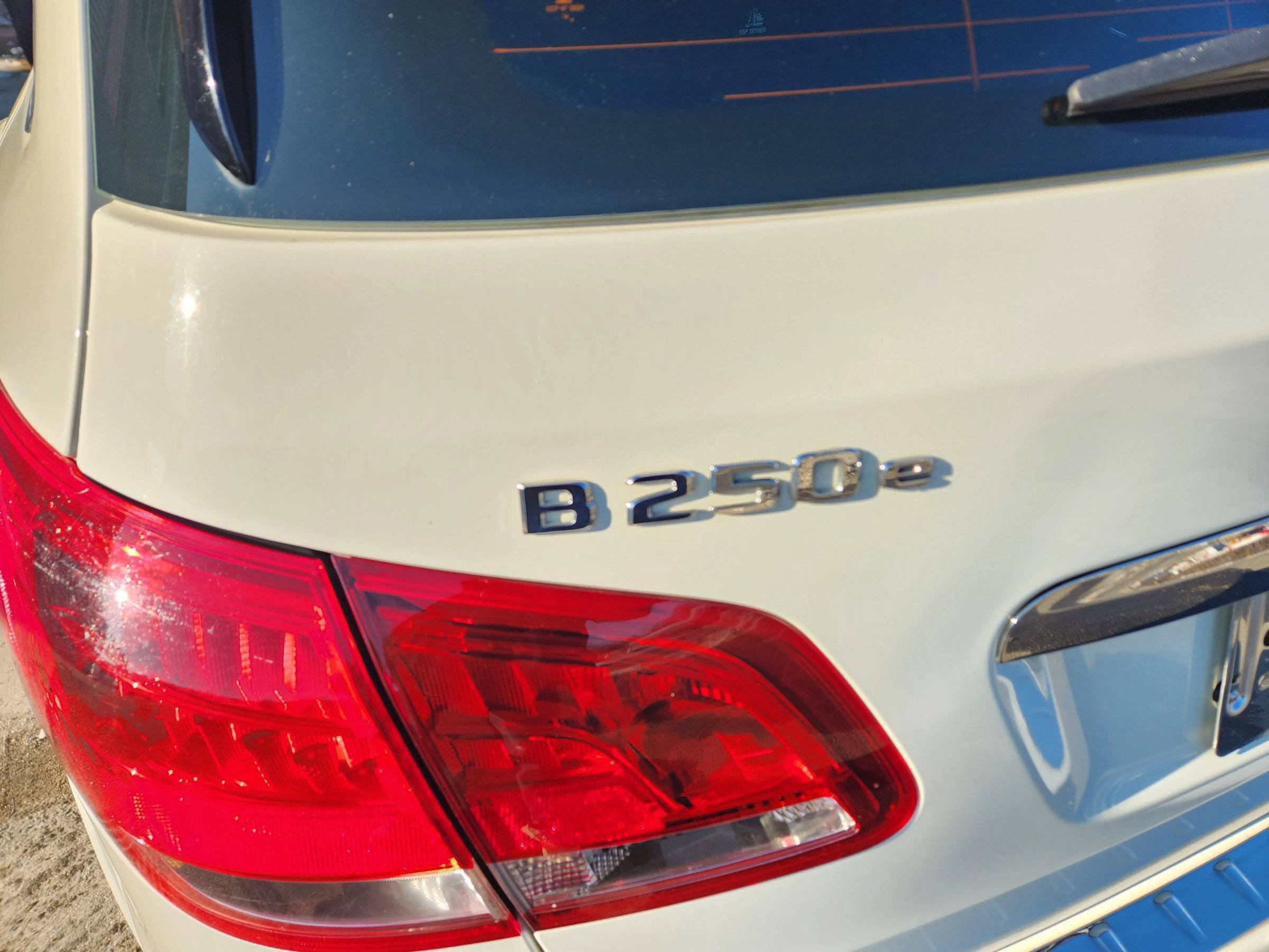 Used 2017 Mercedes-Benz B 250e image 12