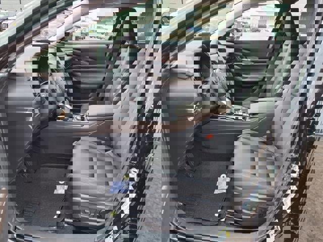 New 2025 MAZDA CX-30 2.5 Turbo w/ Premium Package image 11