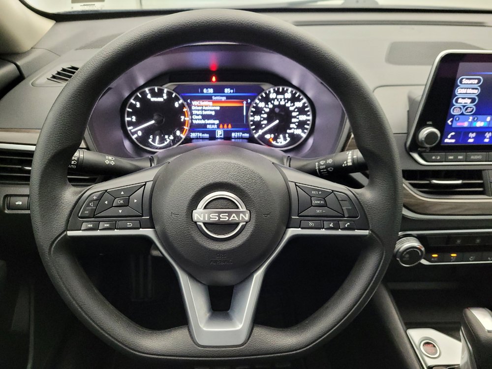 Used 2025 Nissan Altima 2.5 SV AWD/4WD image 22