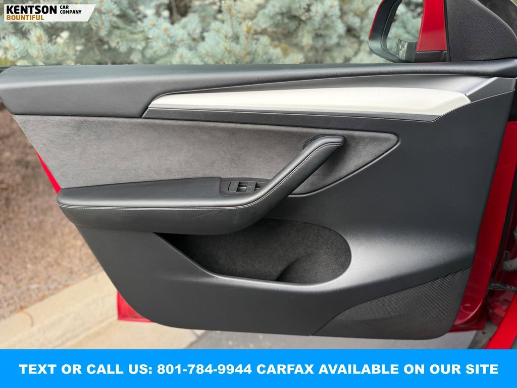 Used 2023 Tesla Model Y Long Range image 16