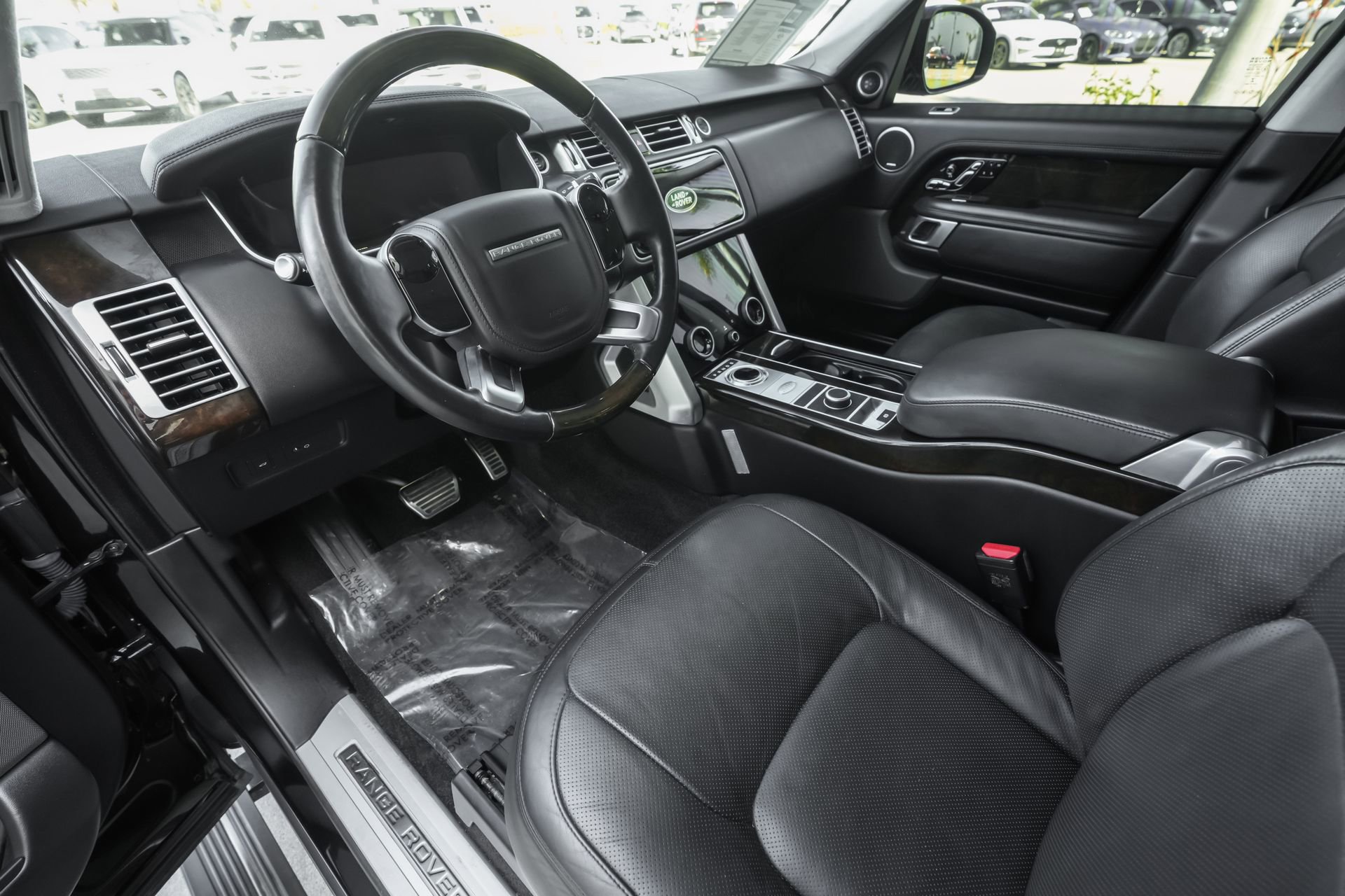 Used 2021 Land Rover Range Rover Westminster Edition image 7