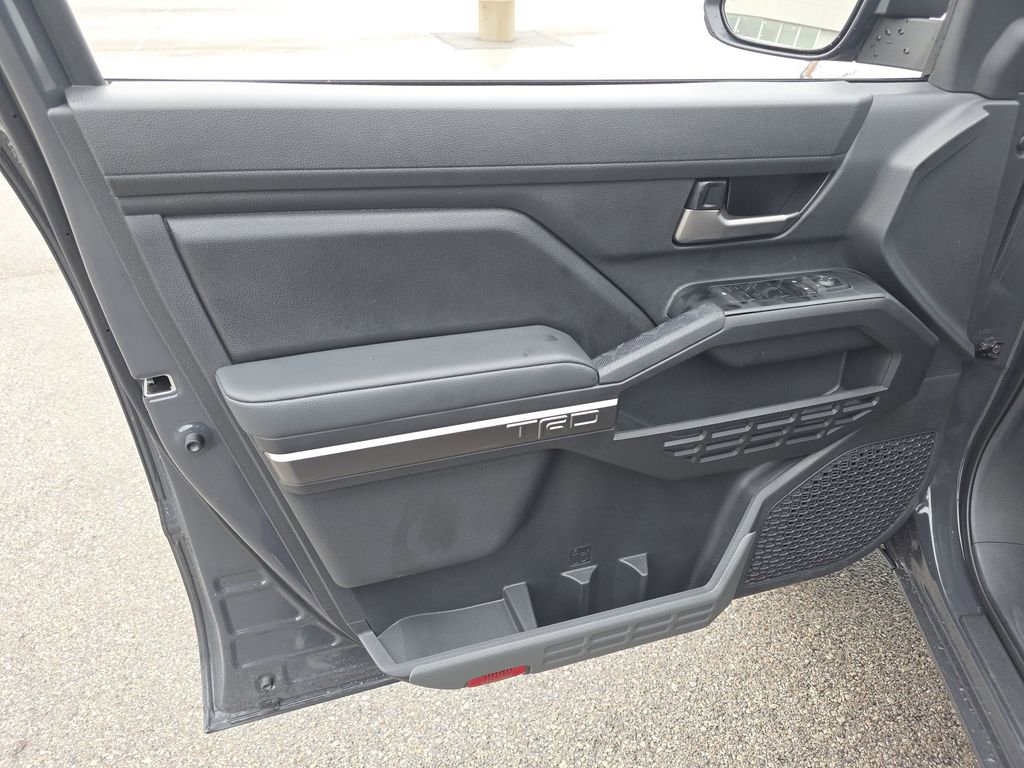 Used 2026 Toyota Tacoma TRD Off-Road image 18