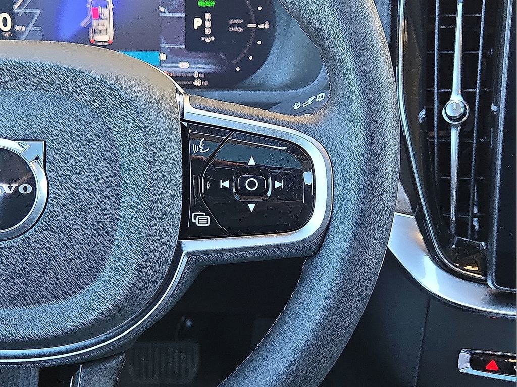 New 2026 Volvo XC90 T8 Plus w/ Protection Package Premier AWD/4WD image 20