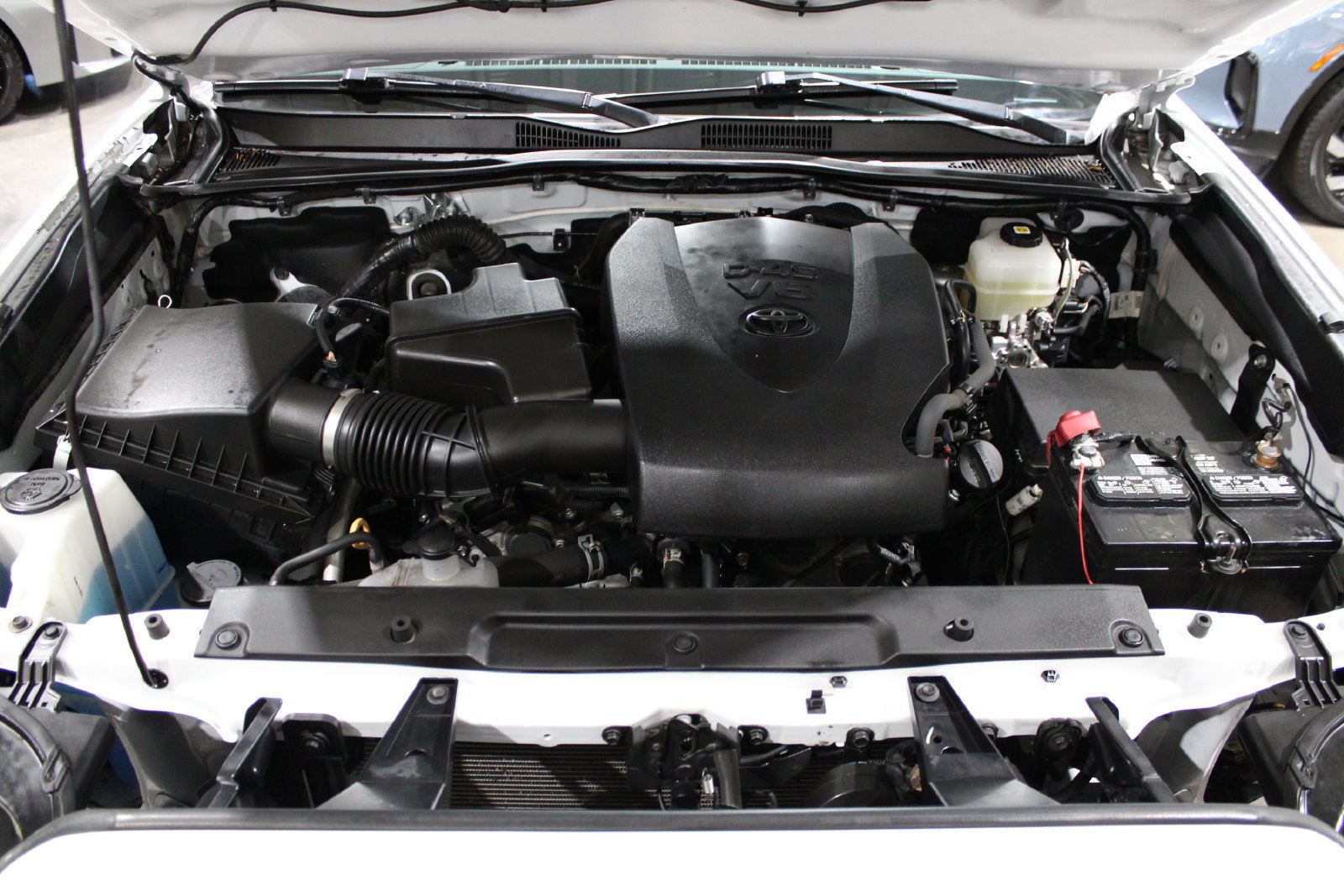 Used 2022 Toyota Tacoma TRD Off-Road AWD/4WD image 43