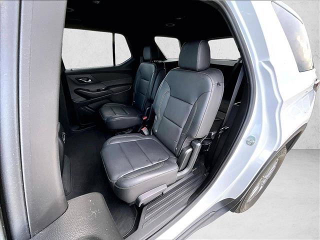 Used 2023 Chevrolet Traverse LT FWD image 28