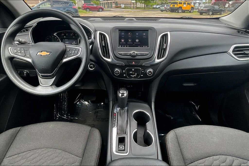 Used 2021 Chevrolet Equinox LT image 17