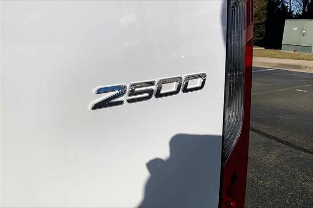 New 2026 Mercedes-Benz Sprinter 2500 image 32