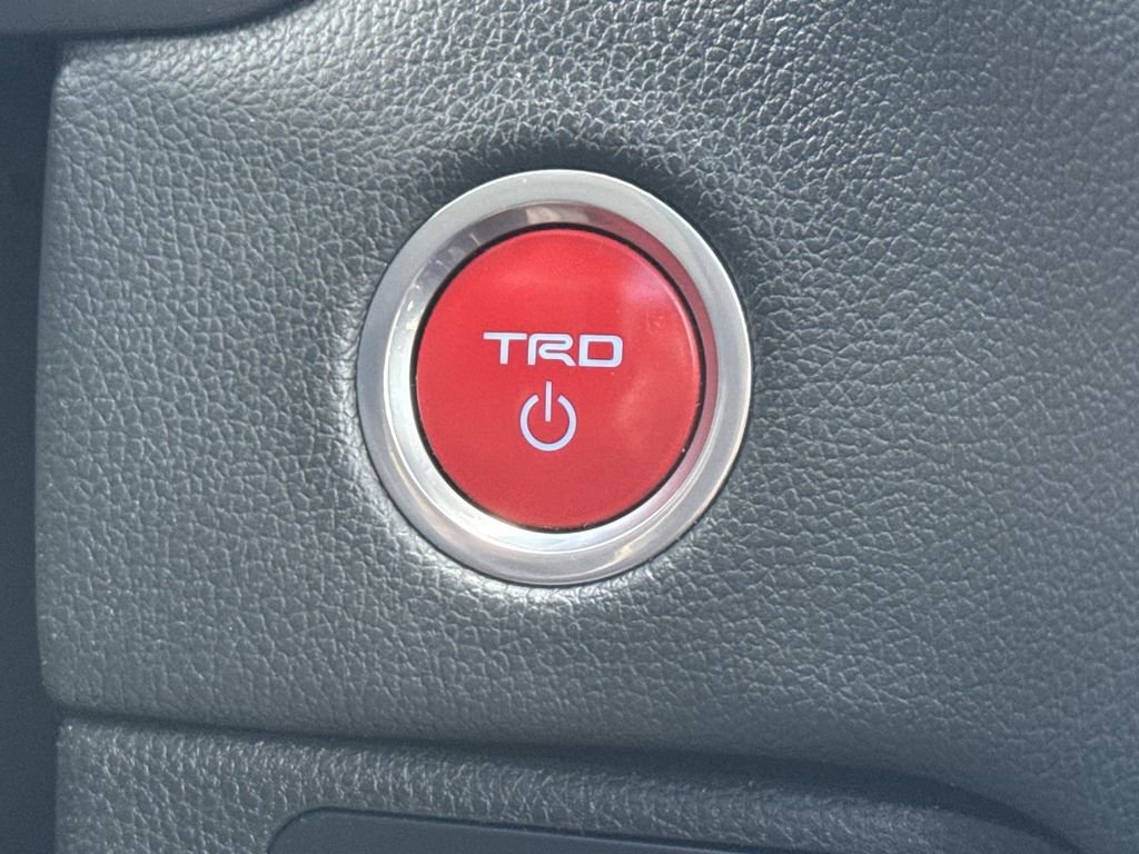 Used 2022 Toyota Tundra Limited w/ TRD Off-Road Package image 8