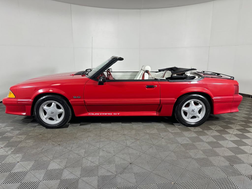 Used 1992 Ford Mustang GT image 5