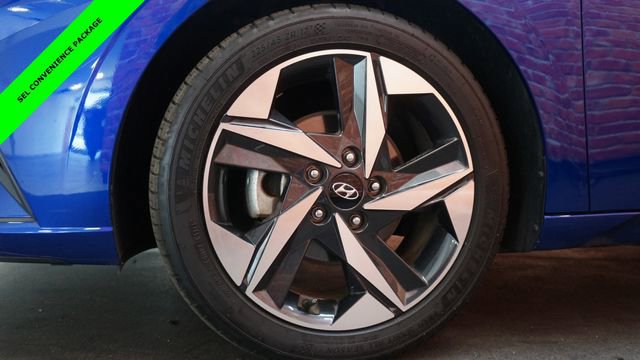 Used 2023 Hyundai Elantra SEL w/ Convenience Package image 71