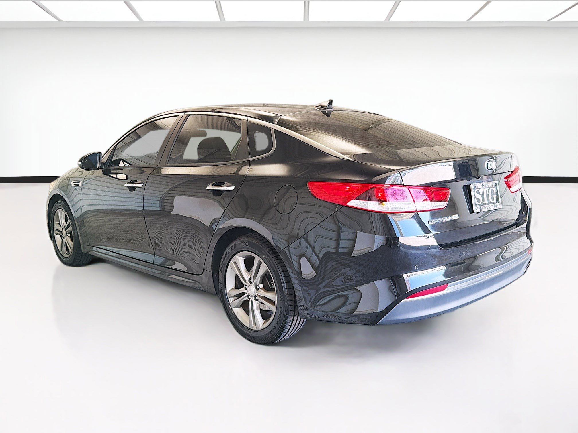Used 2016 Kia Optima LX w/ LX Convenience Package image 6